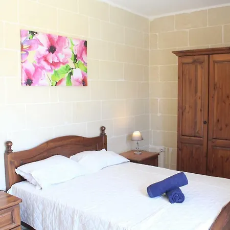 Apartament Tarsons Court Flat No 8 Marsalforn